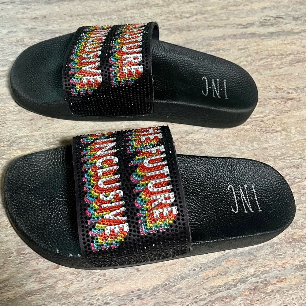 Inc International Concepts Slides With Multicolor… - image 2